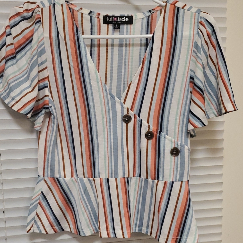 Women's Striped V-Neck Top - Multicolor